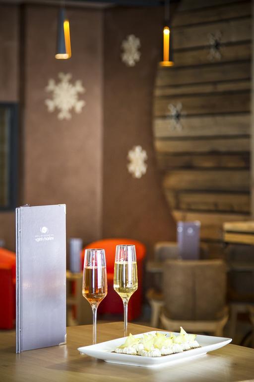 Hotel Saint Charles Val Cenis Lanslebourg-Mont-Cenis Ngoại thất bức ảnh