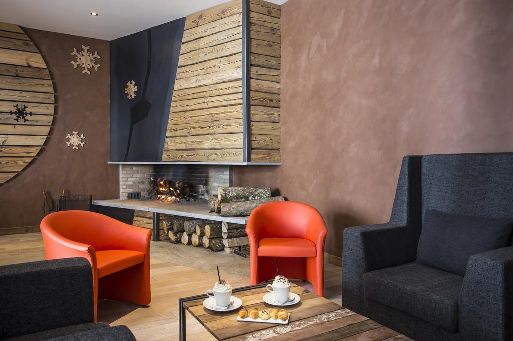 Hotel Saint Charles Val Cenis Lanslebourg-Mont-Cenis Ngoại thất bức ảnh