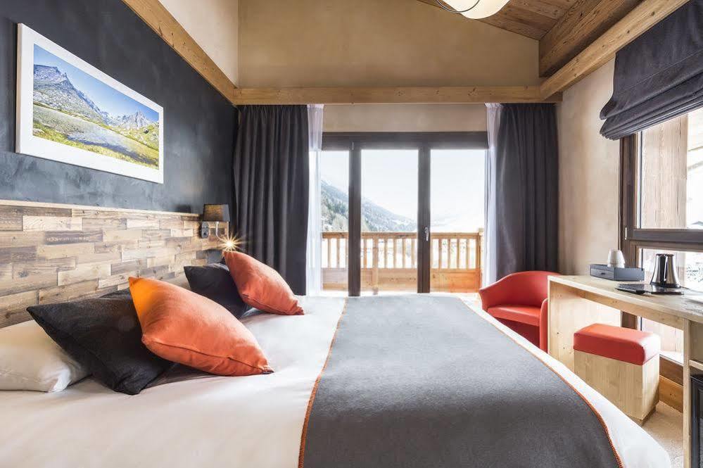 Hotel Saint Charles Val Cenis Lanslebourg-Mont-Cenis Ngoại thất bức ảnh